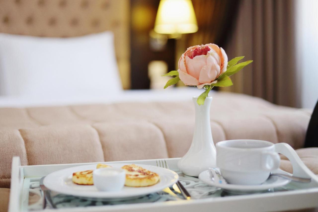Hotel Home Parq Ekibastuz 외부 사진