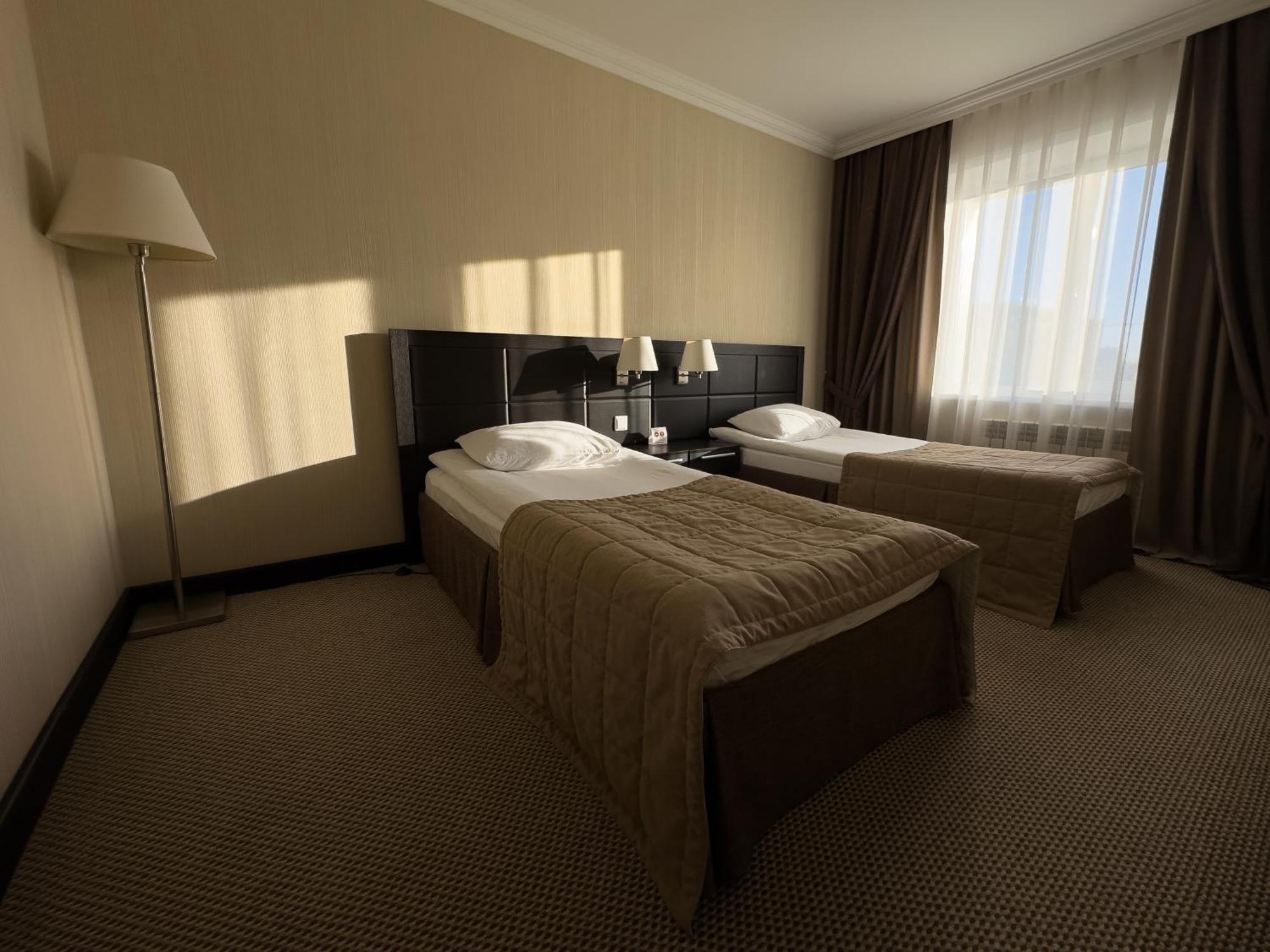 Hotel Home Parq Ekibastuz 외부 사진