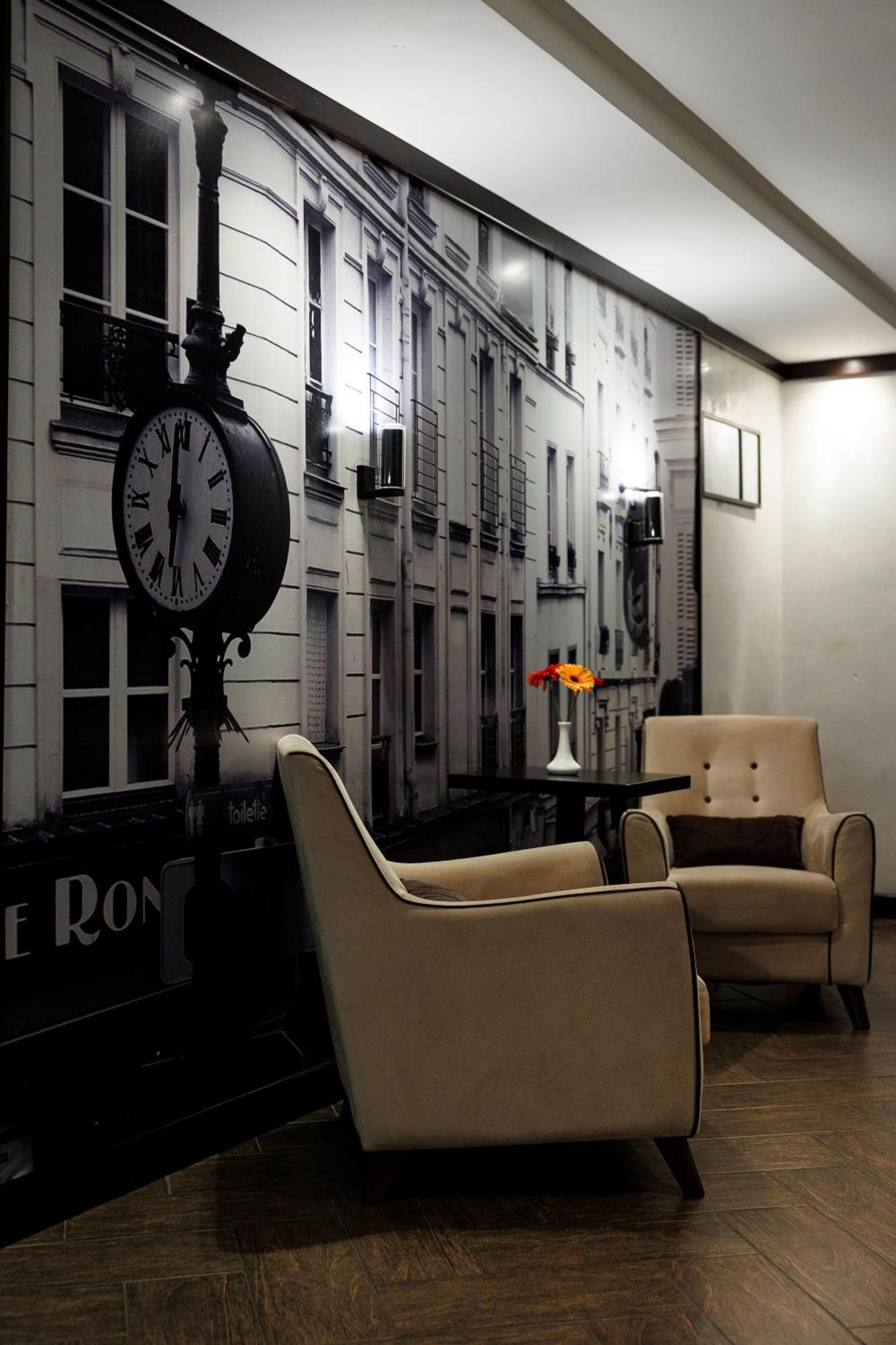 Hotel Home Parq Ekibastuz 외부 사진