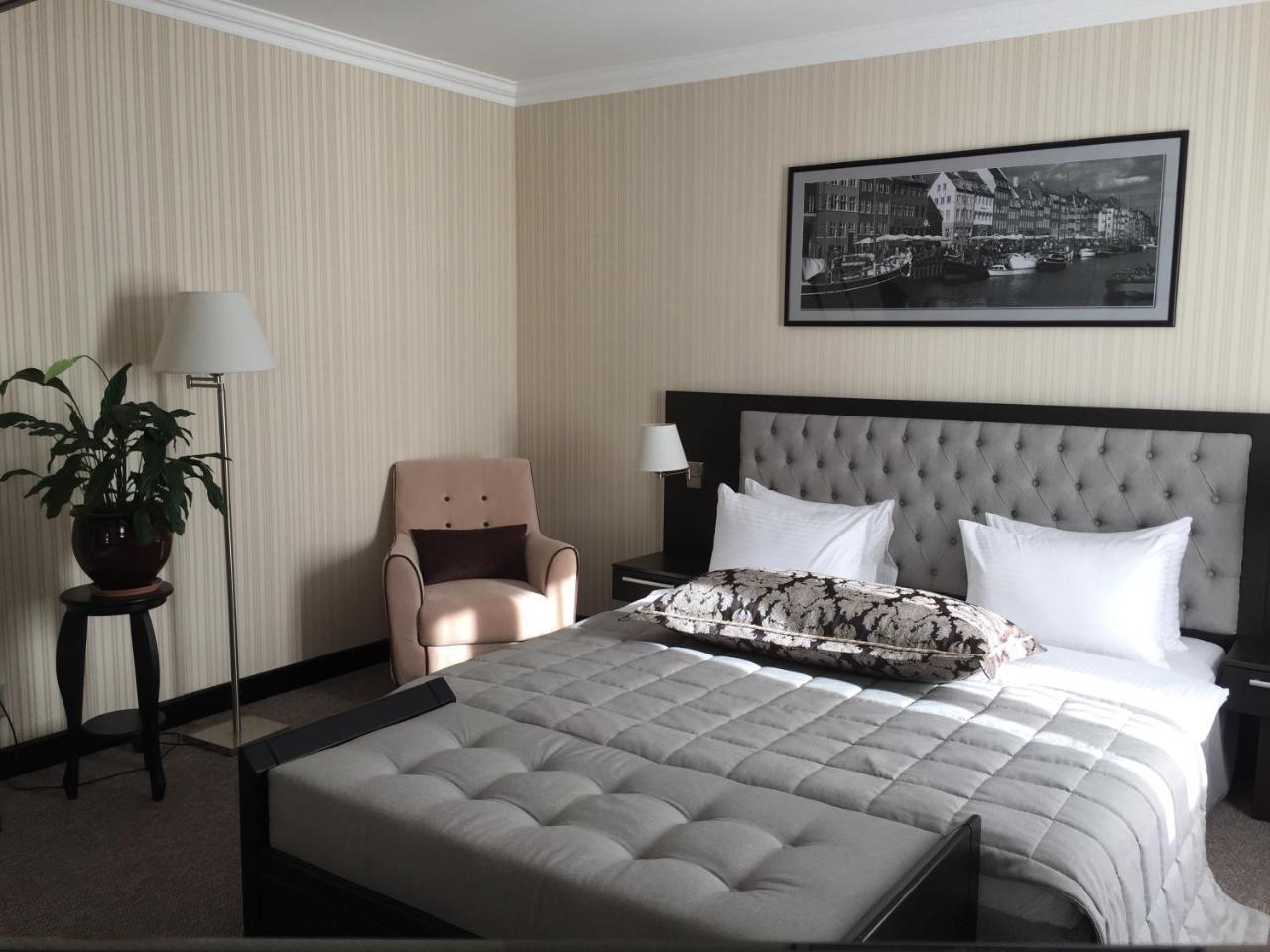 Hotel Home Parq Ekibastuz 외부 사진