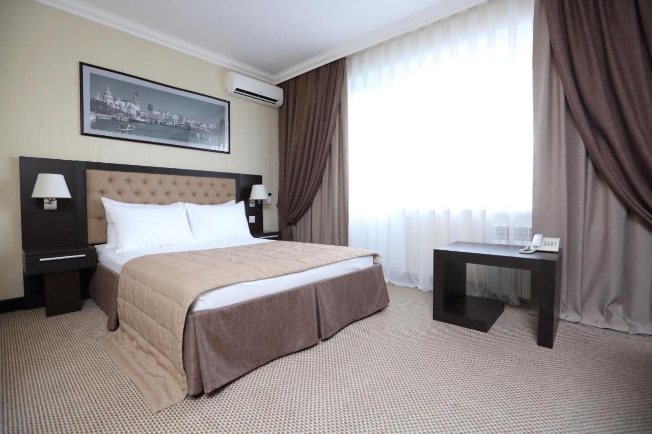 Hotel Home Parq Ekibastuz 외부 사진